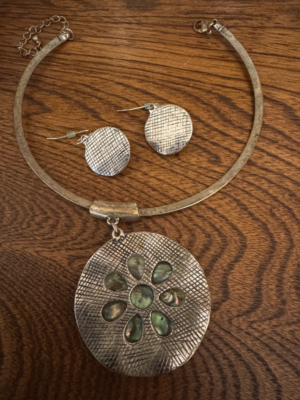 Bronze Gold and Green abalone Statement Pendant Necklace and Earring Set - Picture 3 of 5
